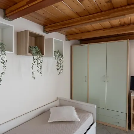 Casa Tuga, In Centro Con Giardino E Posto Auto Appartement Marina di Campo